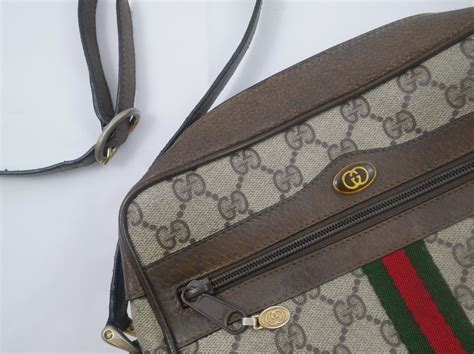 How to clean Gucci bag 